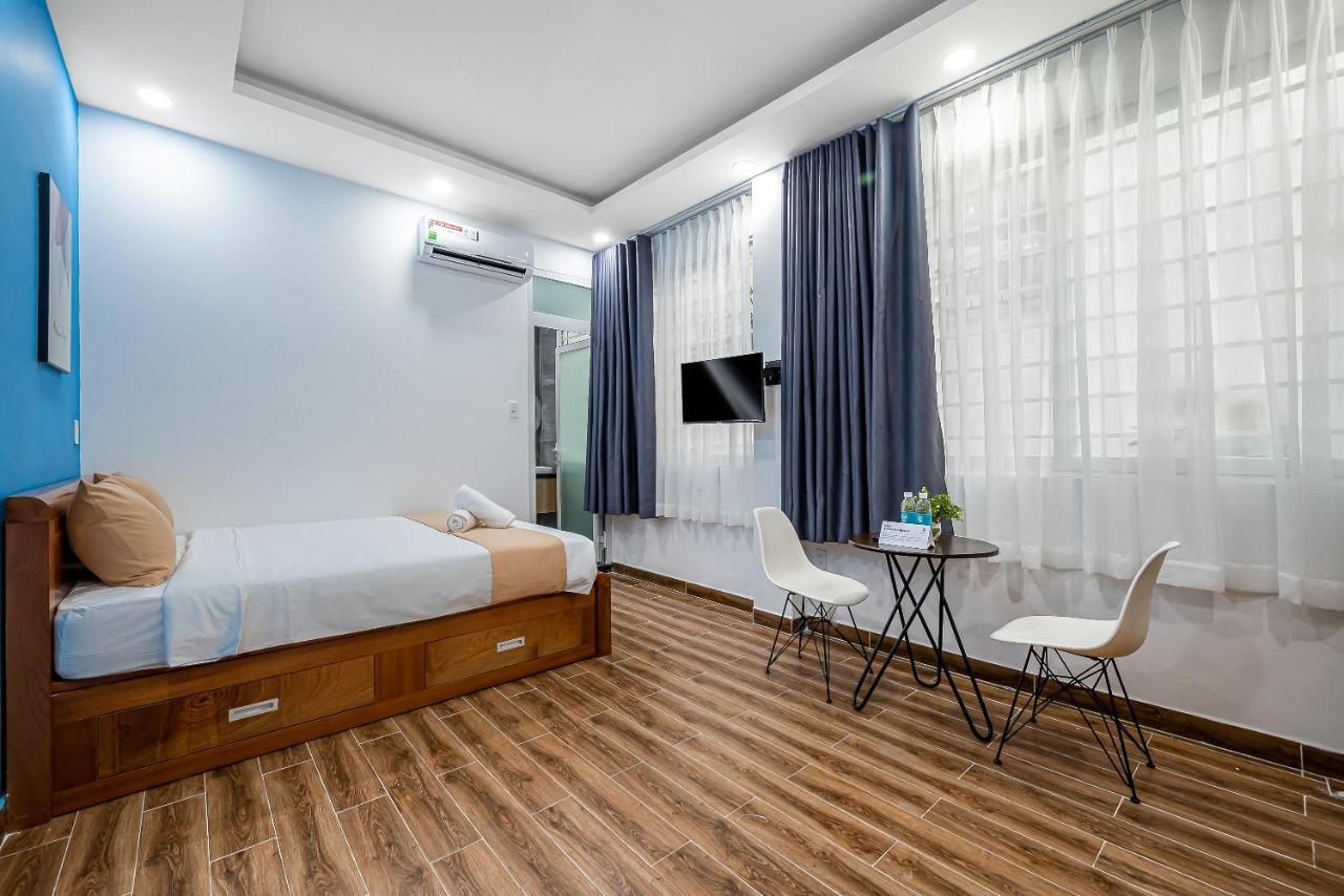Cozrum Homes - Retro House Хошимин Экстерьер фото