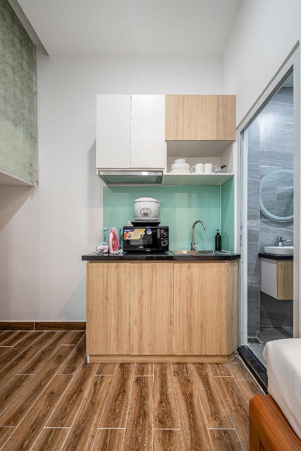 Cozrum Homes - Retro House Хошимин Экстерьер фото
