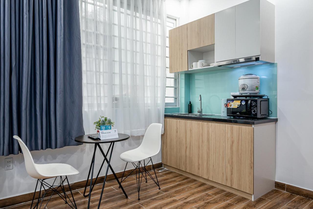 Cozrum Homes - Retro House Хошимин Экстерьер фото